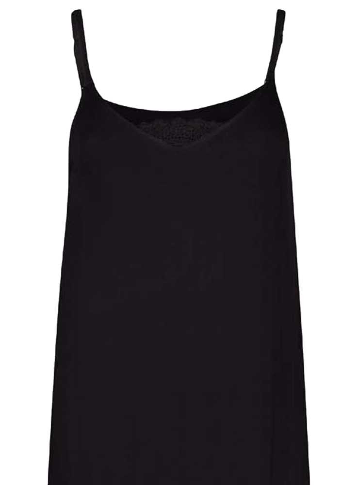 Nattlinne av bambu med spets från Skiny