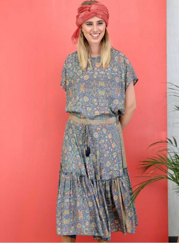 Blus Luna Blouse av sari-stof från Black Colour