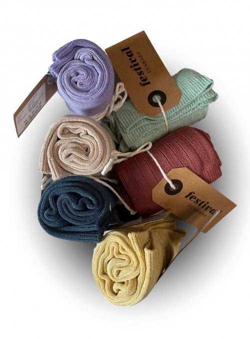 Bambustrumpor sand från Festival